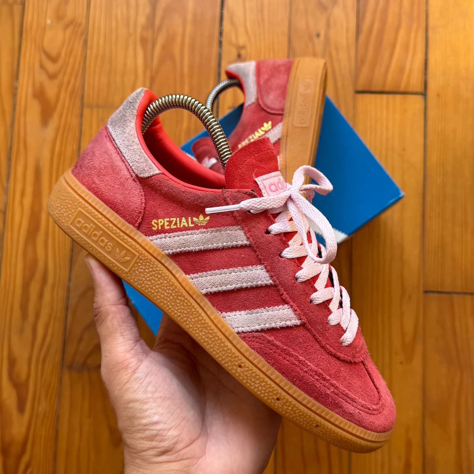 Adidas Originals Handball Spezial - Scarlet / Pink